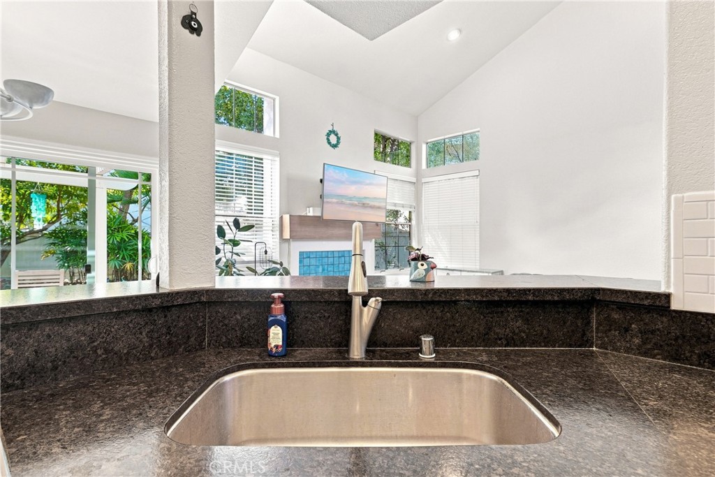 26 Cuervo Drive Property Photo 11