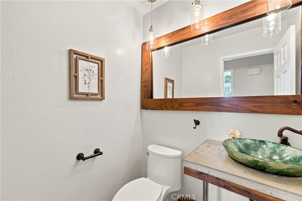 26 Cuervo Drive Property Photo 14