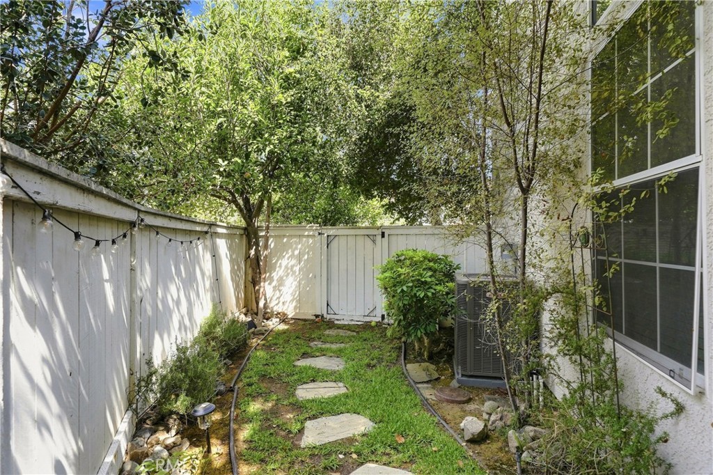 26 Cuervo Drive Property Photo 32