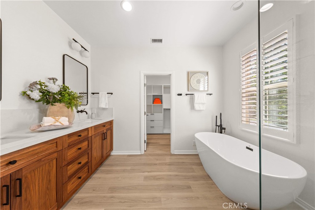 53 Cherry Tree Property Photo 4