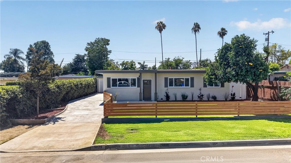 1829 Park Rose Property Photo