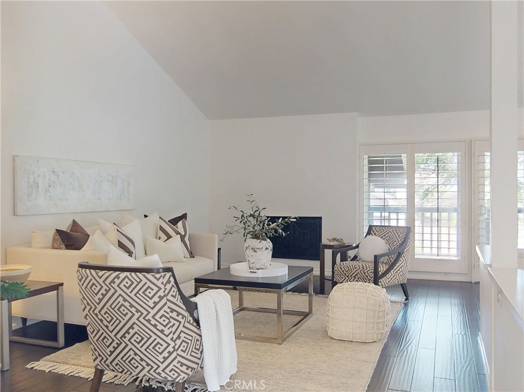 6 Palos Property Photo 6