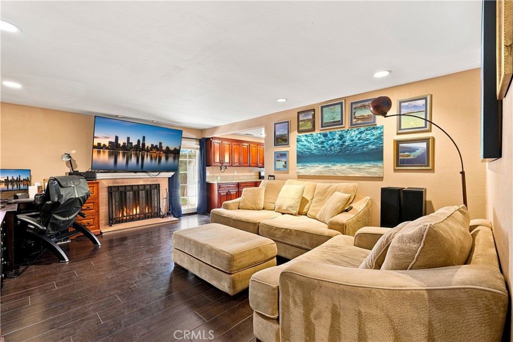 24112 Valyermo Property Photo 14