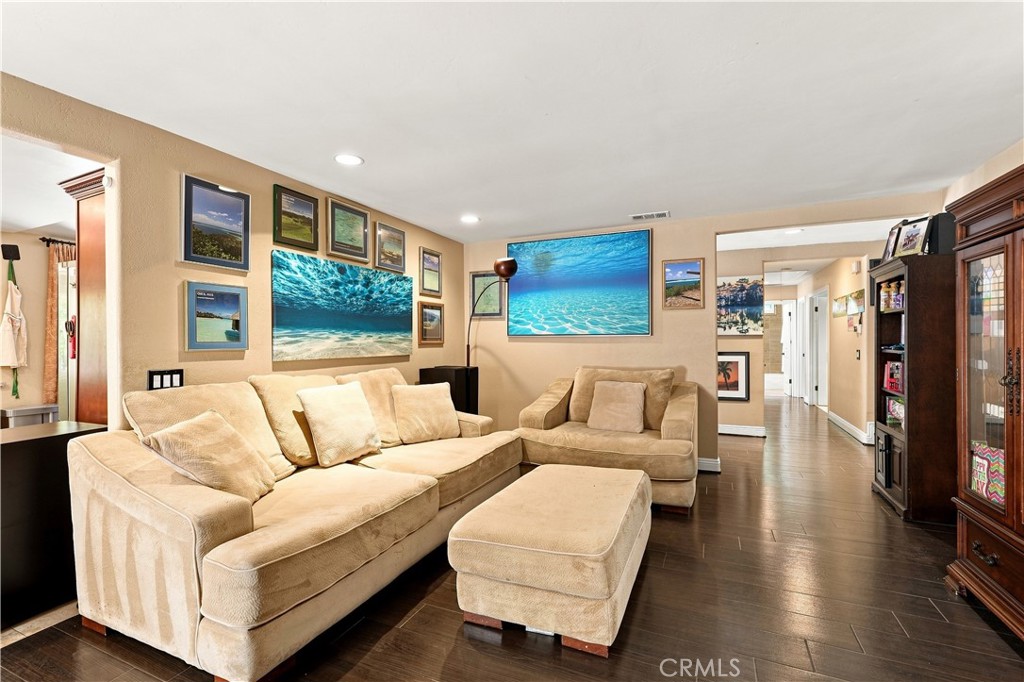 24112 Valyermo Property Photo 15