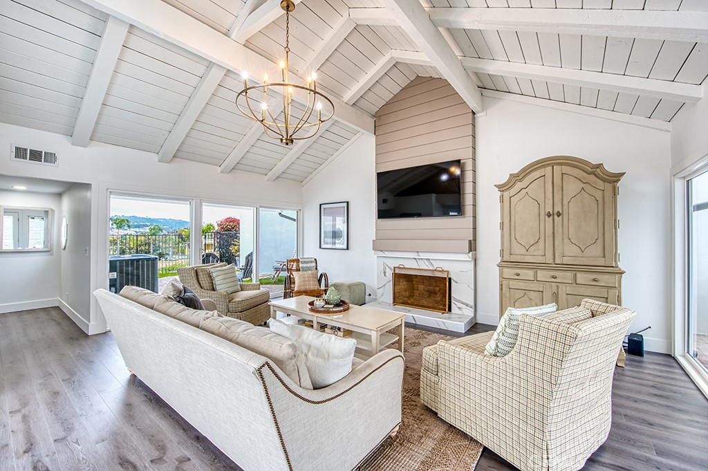 23611 Verrazanno Property Photo 5