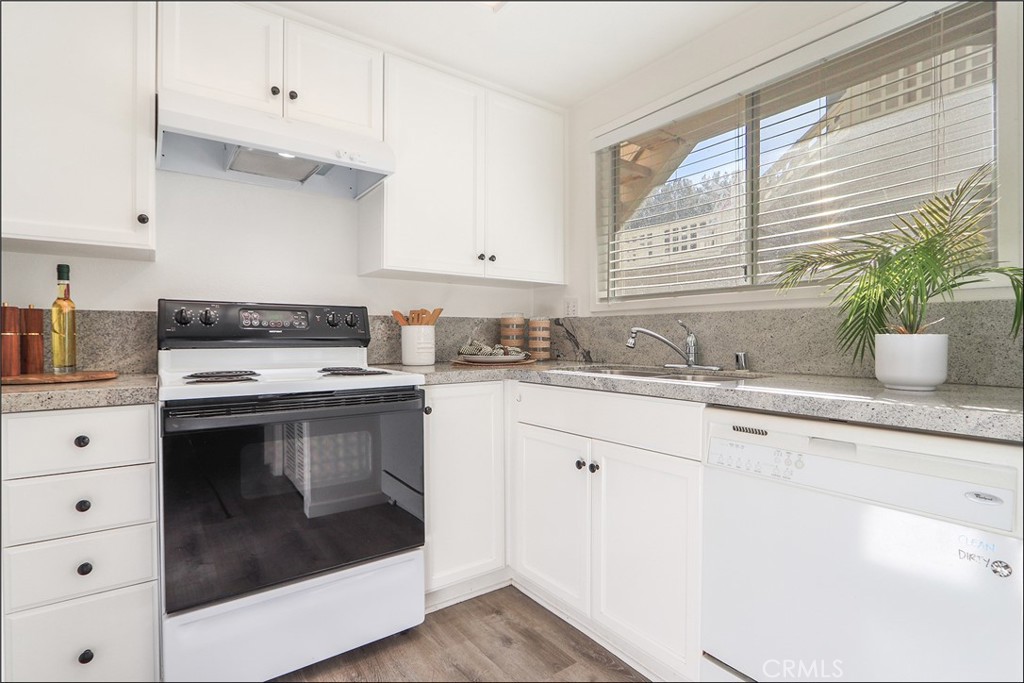 9 Hillrose Property Photo 13