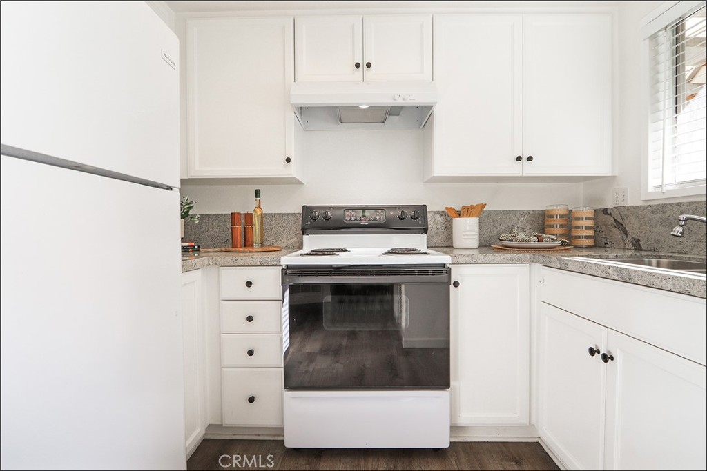 9 Hillrose Property Photo 15