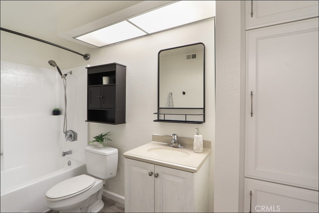 9 Hillrose Property Photo 28