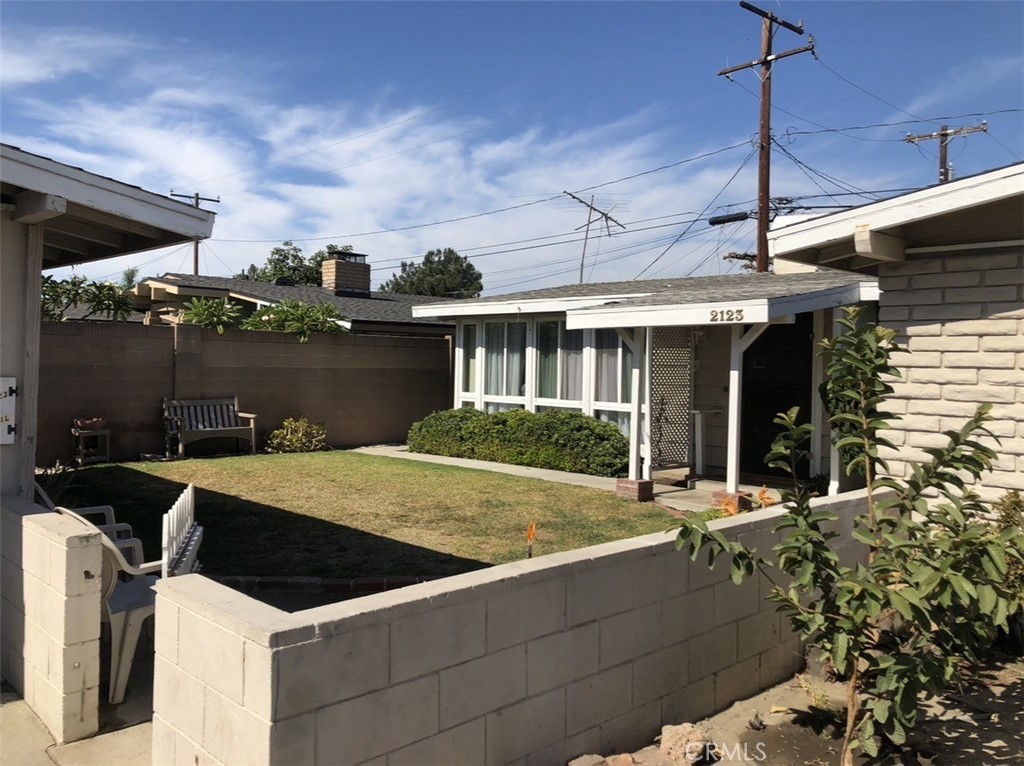 2123 W Romneya Property Photo 1