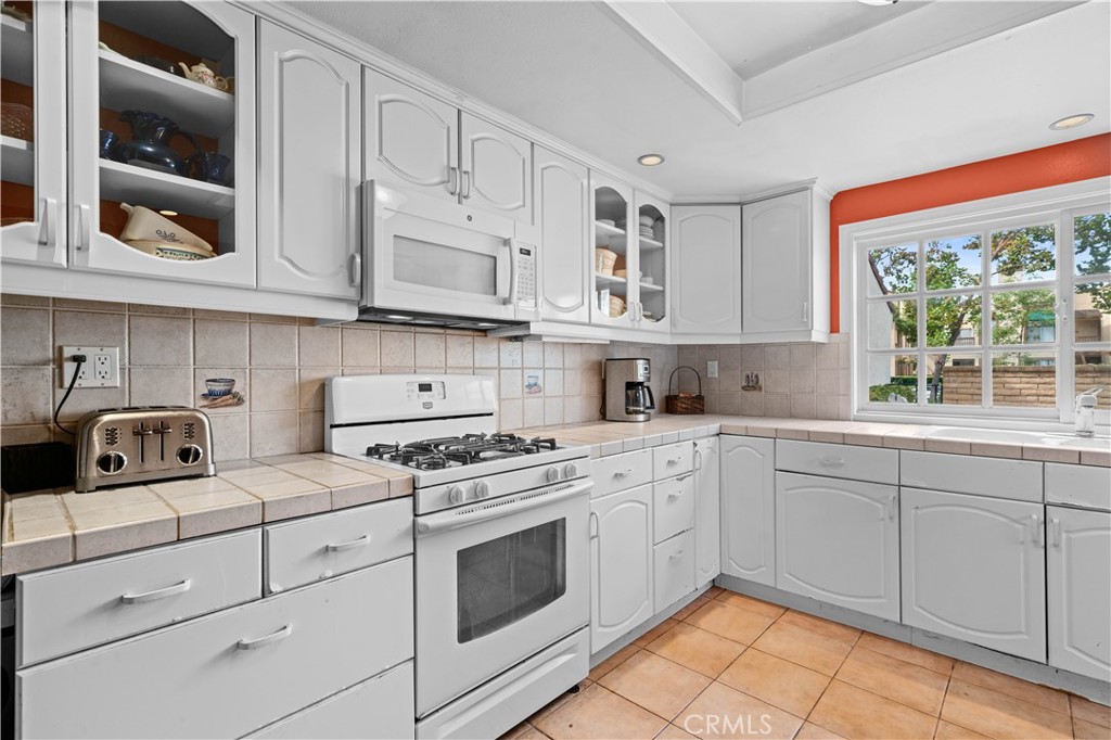 2 Morena 4 Property Photo 7