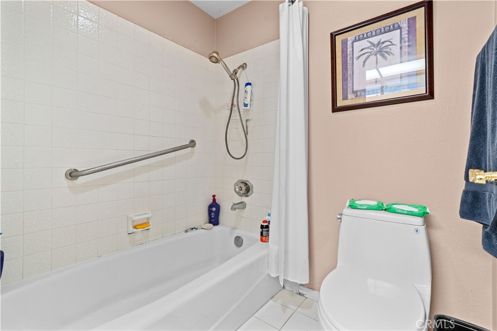 2 Morena 4 Property Photo 17