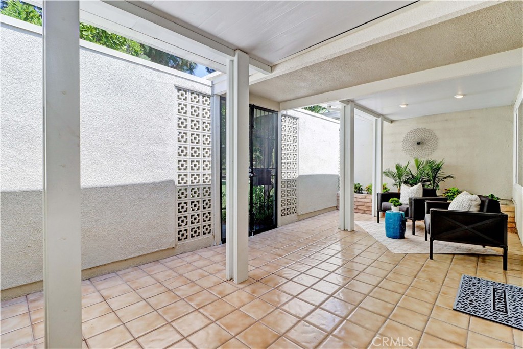 310 Avenida Castilla D Property Photo 3
