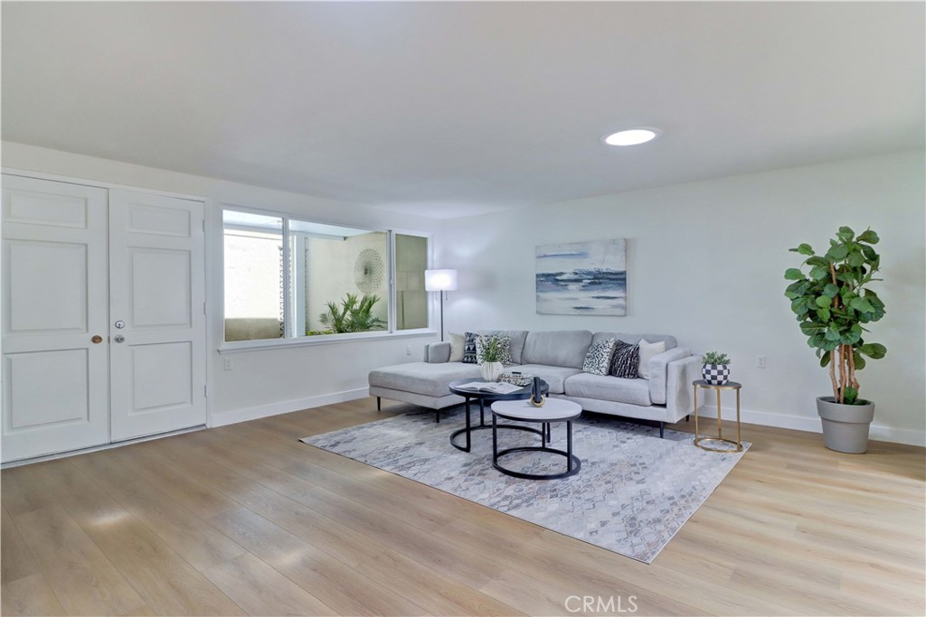 310 Avenida Castilla D Property Photo 8