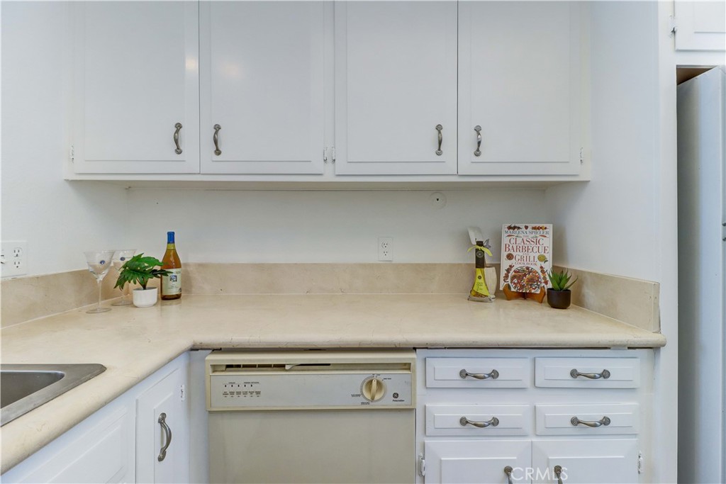 310 Avenida Castilla D Property Photo 20