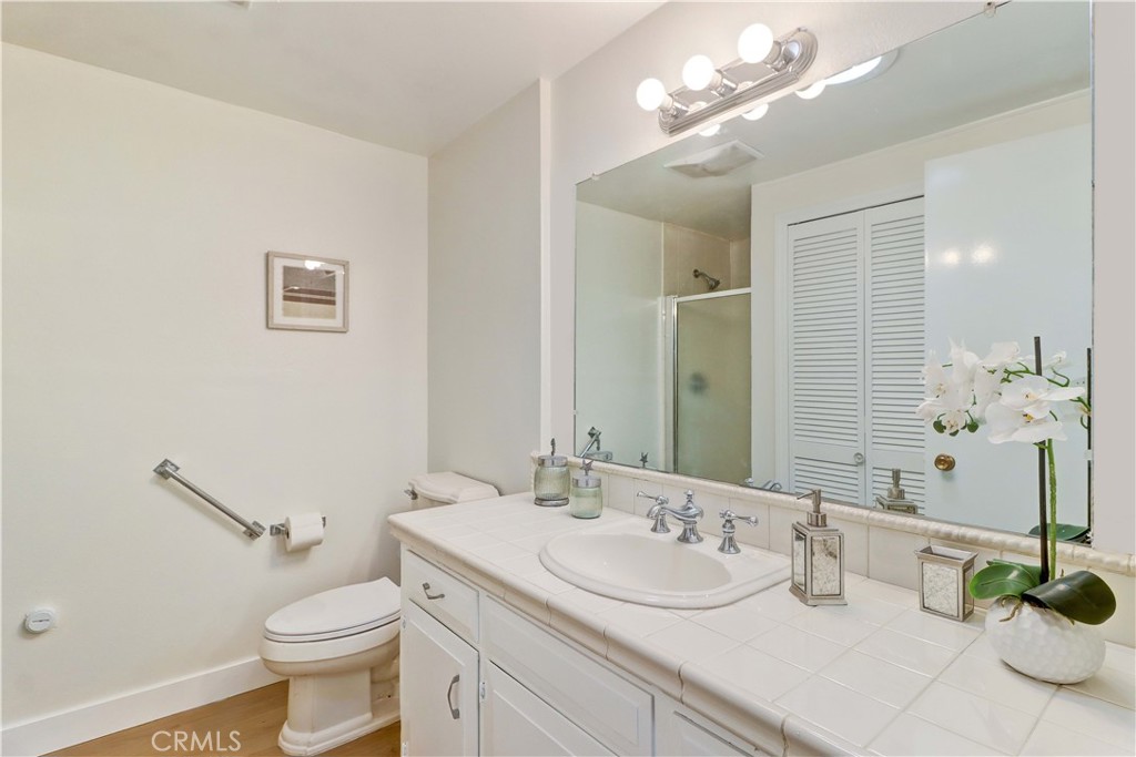 310 Avenida Castilla D Property Photo 22
