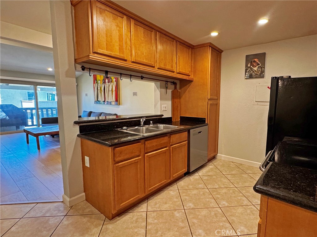 1345 Cabrillo Park E10 Property Photo 1