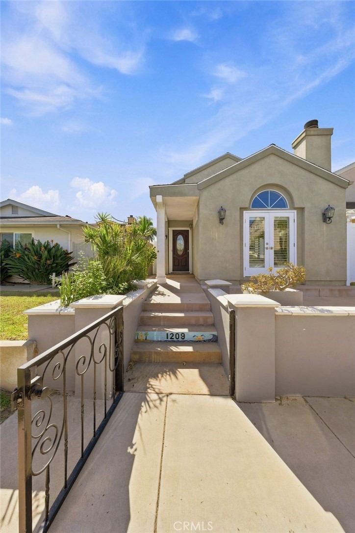1209 Huntington Street Property Photo 6
