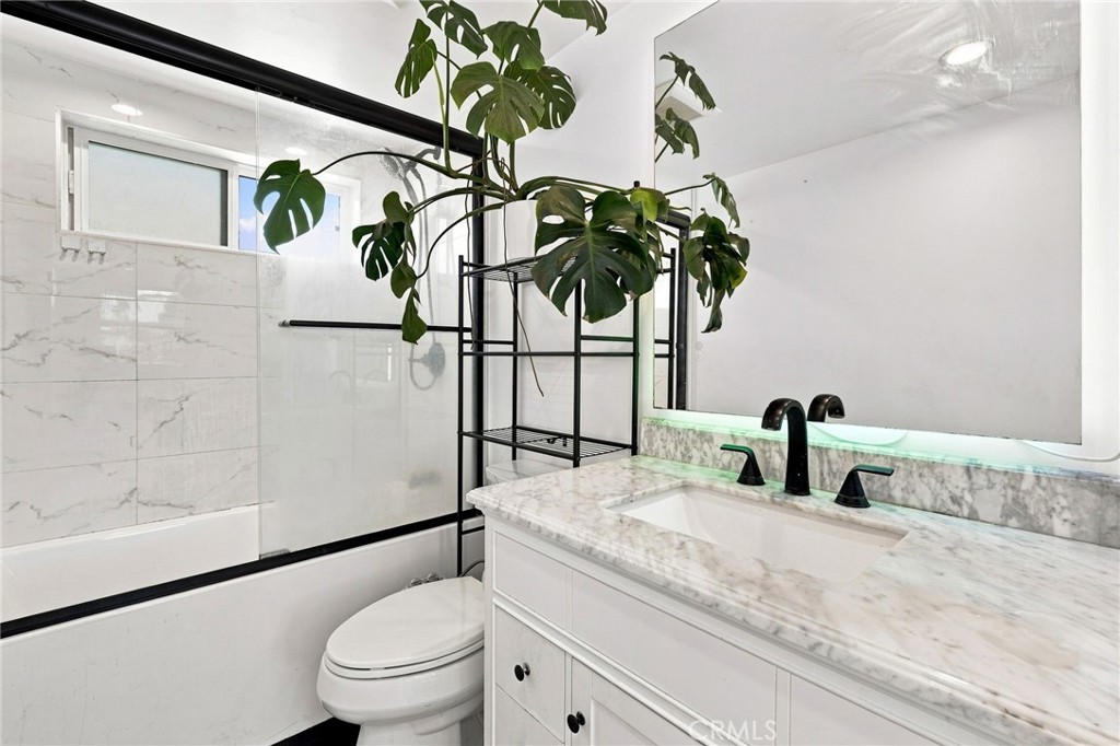 1209 Huntington Street Property Photo 35
