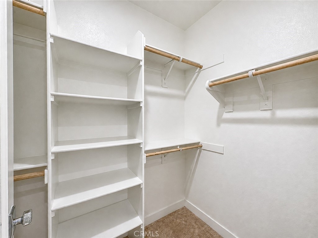 107 Sash Property Photo 12
