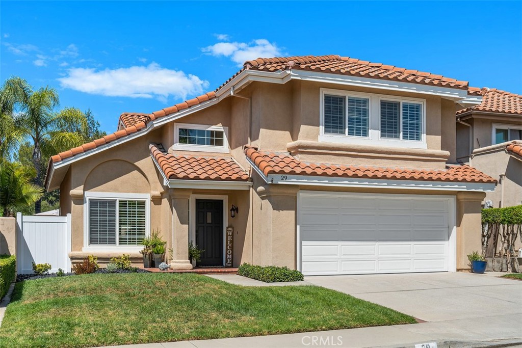 29 Raposa Property Photo 1