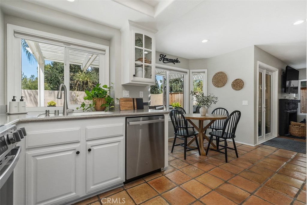 29 Raposa Property Photo 11