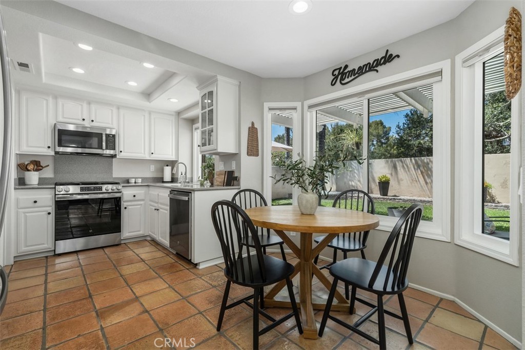 29 Raposa Property Photo 15