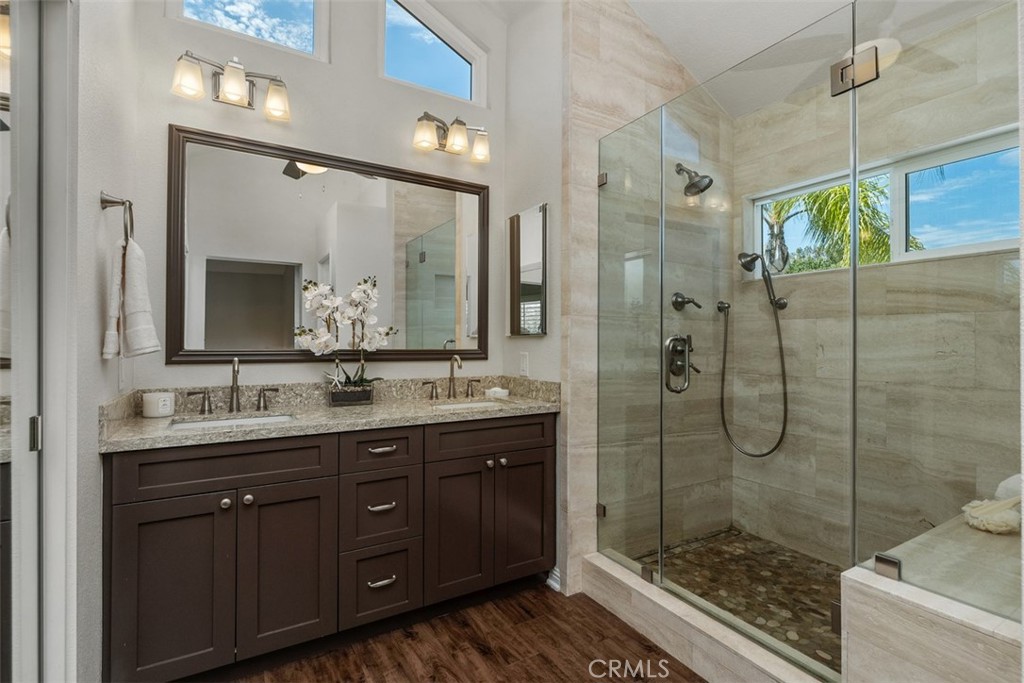 29 Raposa Property Photo 28