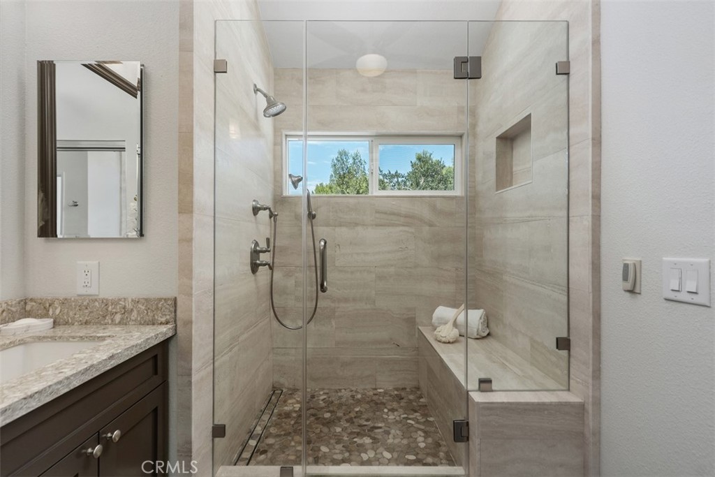 29 Raposa Property Photo 29