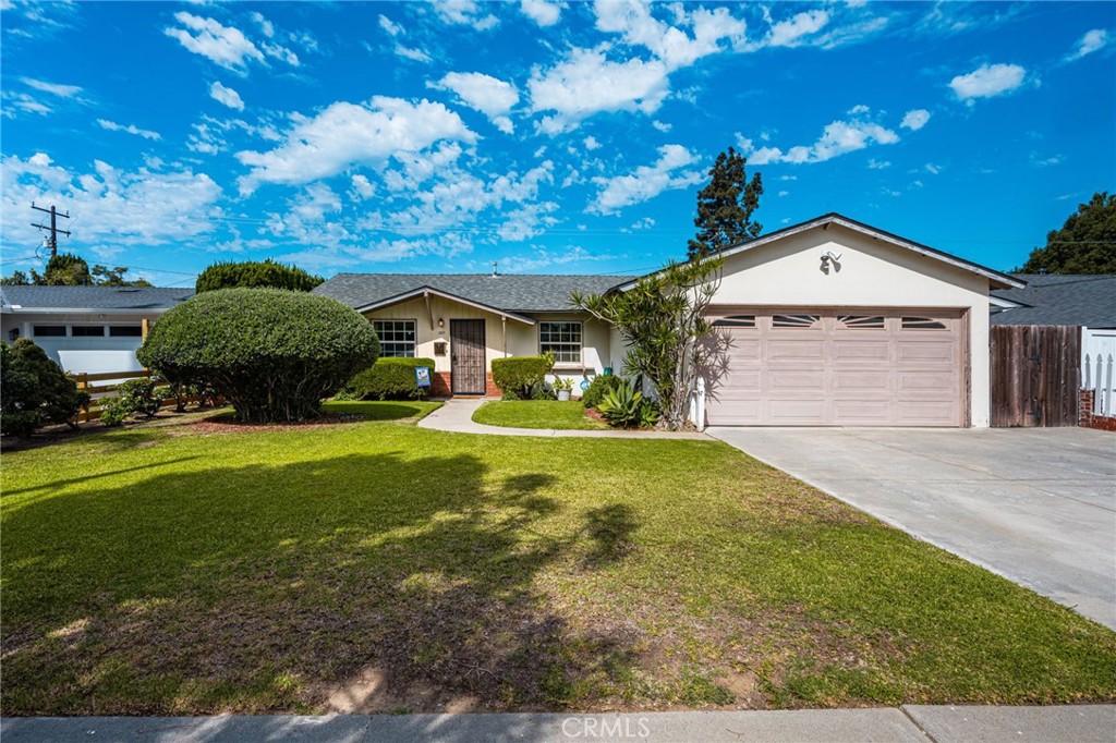 2211 Meyer Property Photo 1