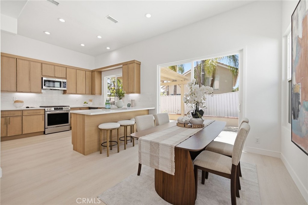 4 Via Jacinto Property Photo 4