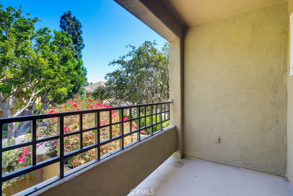16 Lehigh Aisle Property Photo 17