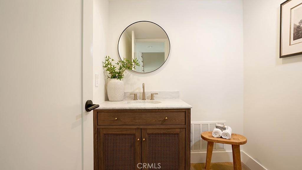 361 S Yorkshire Property Photo 22