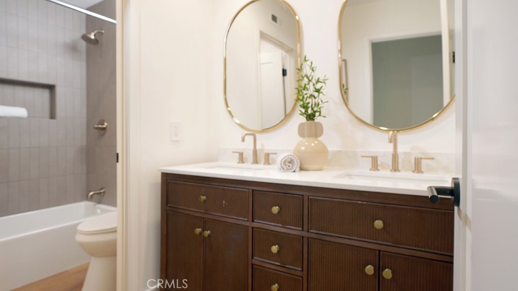 361 S Yorkshire Property Photo 28