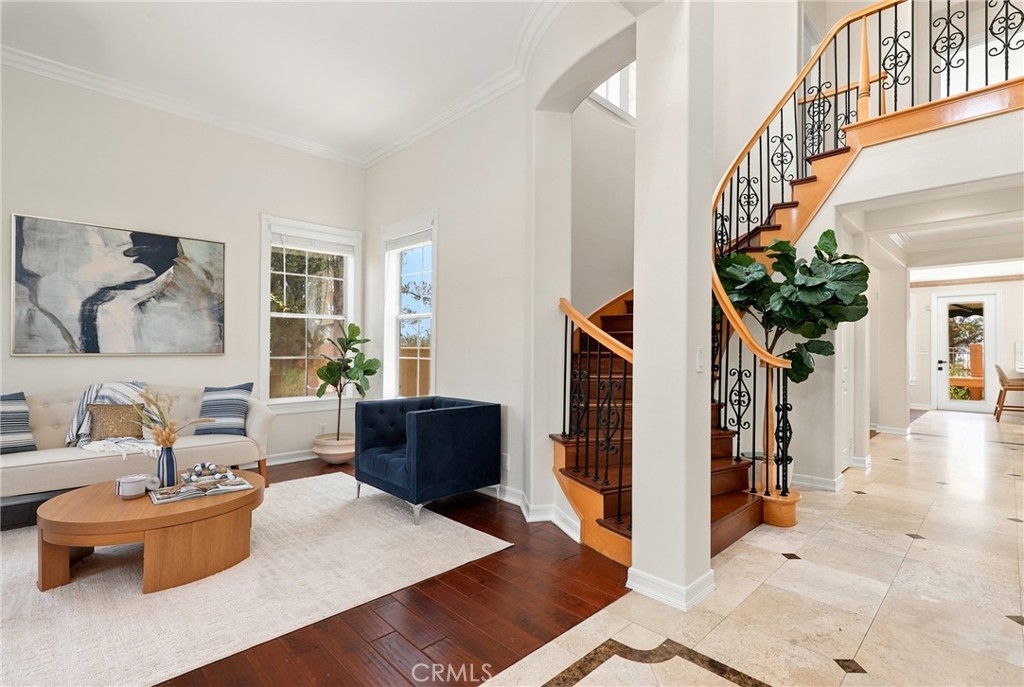 23121 Fairfield Property Photo 4