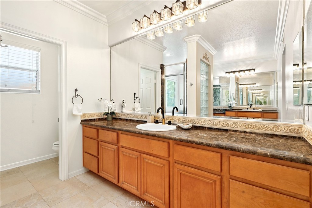 23121 Fairfield Property Photo 19