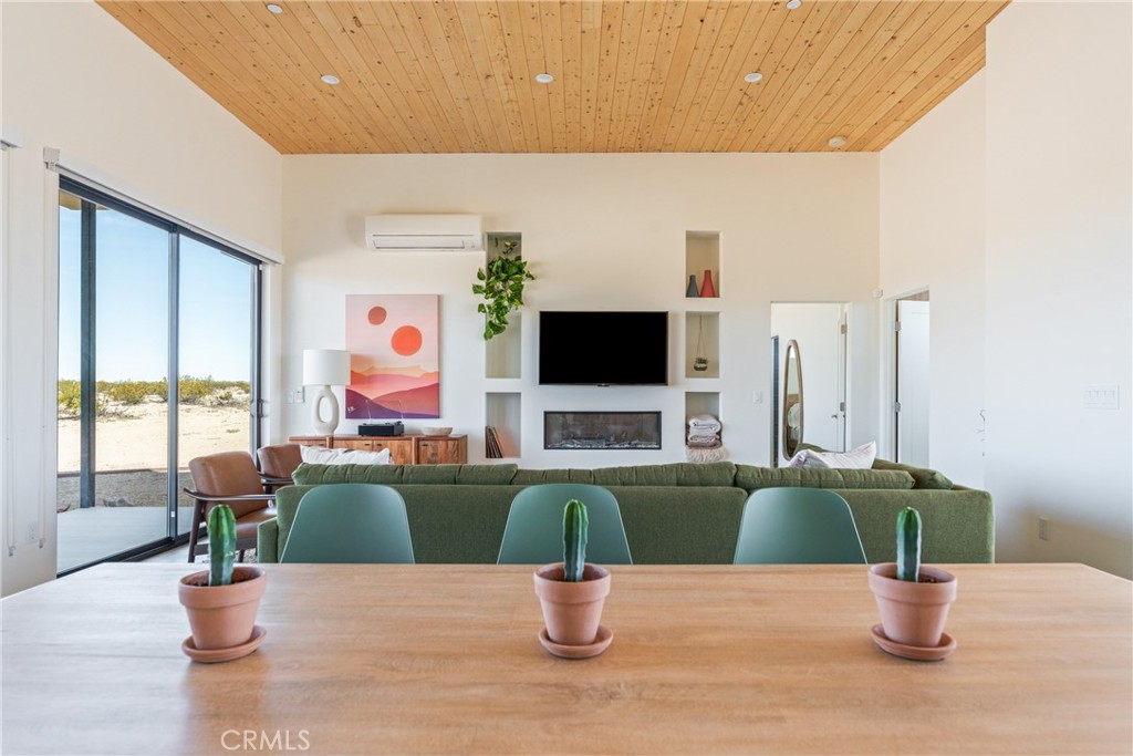 64225 Orion Property Photo 4