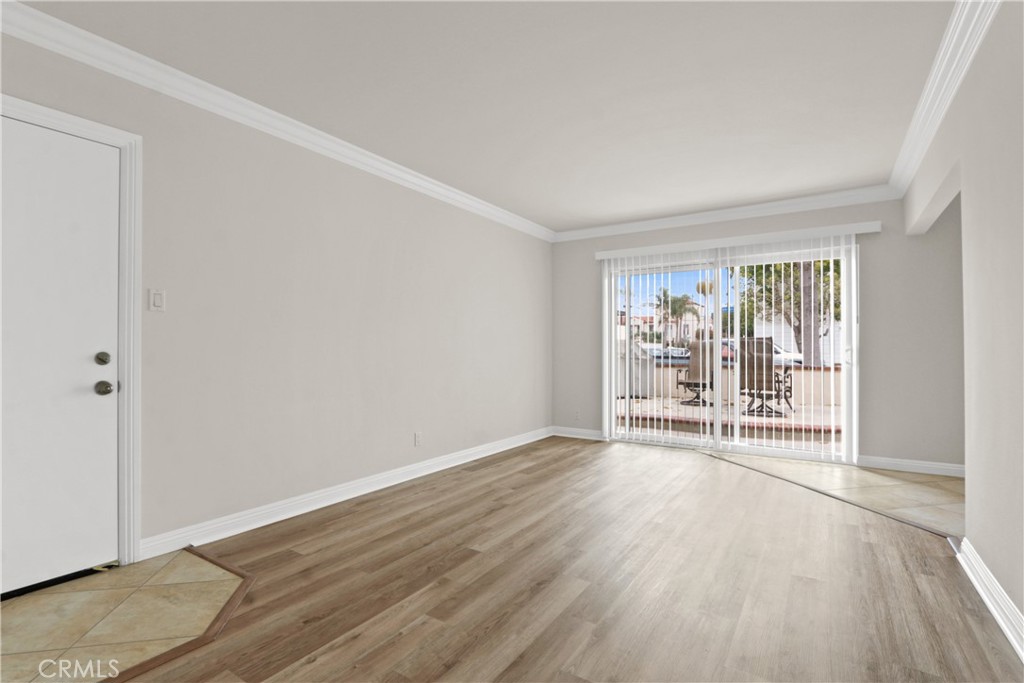 75 Glendora Property Photo 6
