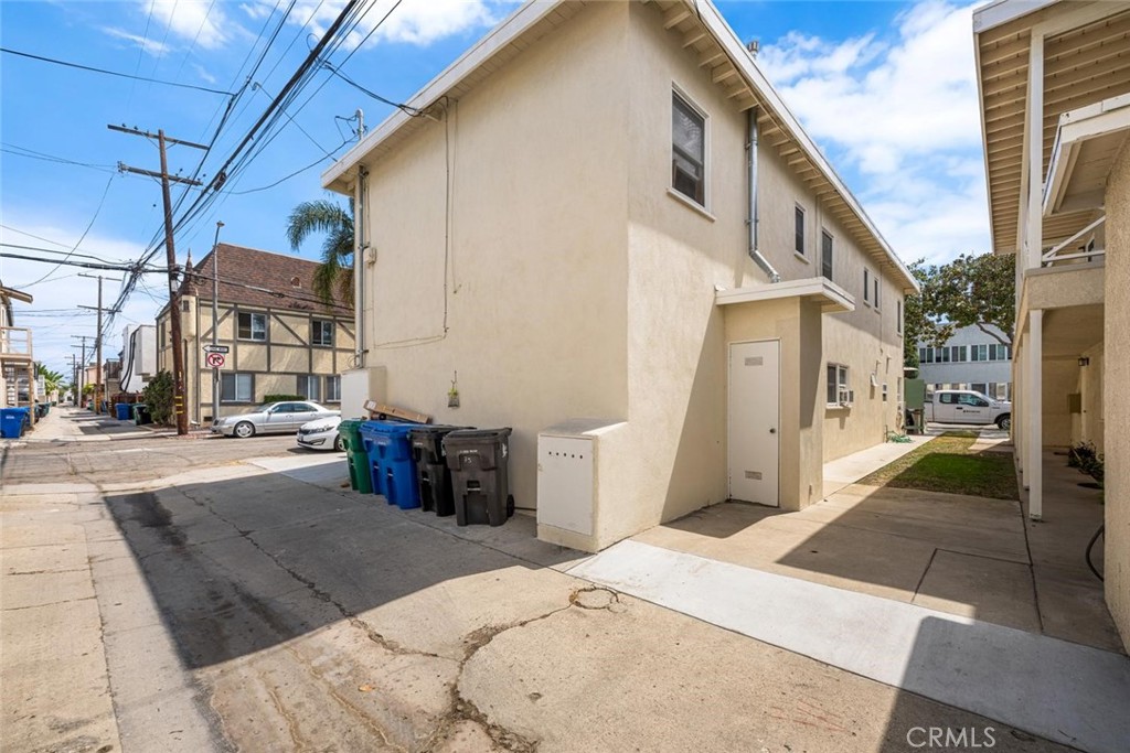 75 Glendora Property Photo 18