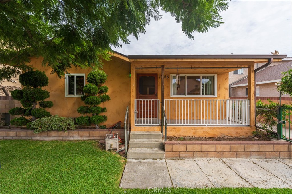 1345 W 219th Property Photo 1
