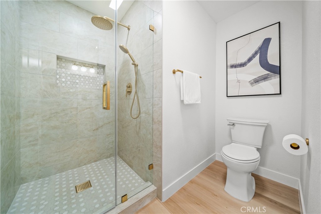 101 W Madison Avenue Property Photo 37