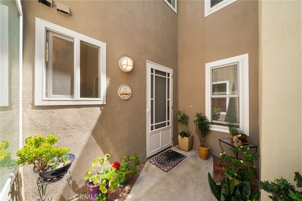 3256 Sparkler Property Photo 3