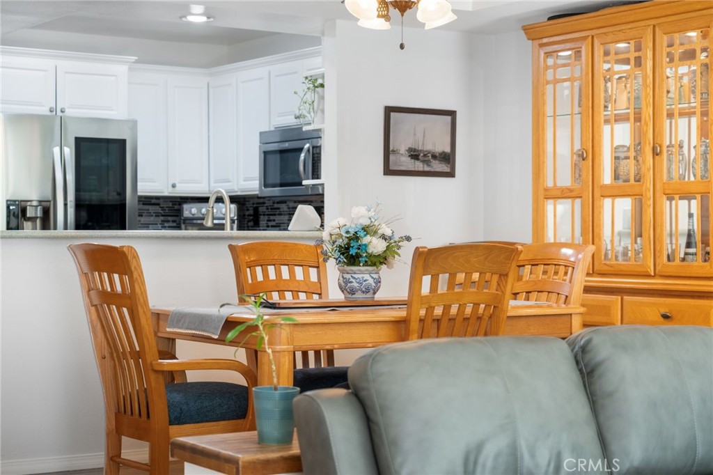 3256 Sparkler Property Photo 15