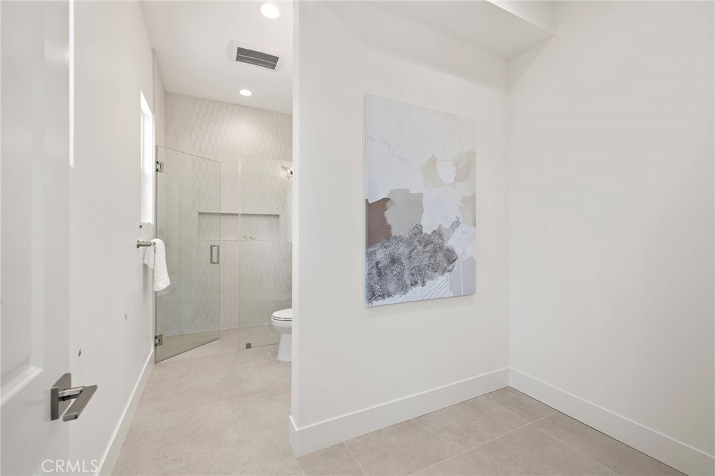 8719 Hummingbird Property Photo 21