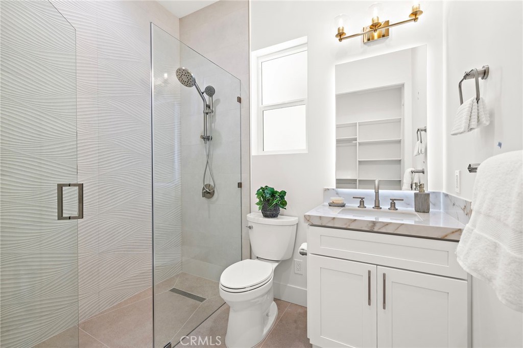 8719 Hummingbird Property Photo 25