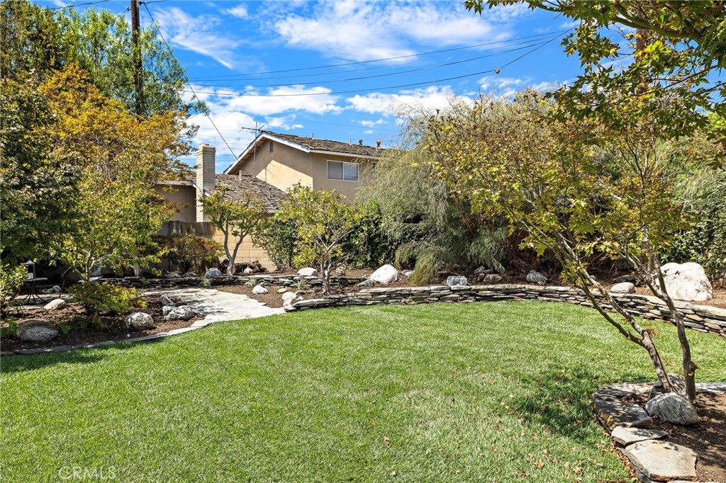 8719 Hummingbird Property Photo 46