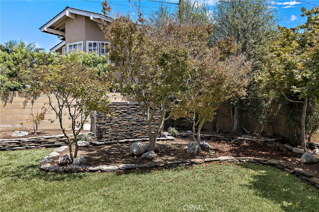 8719 Hummingbird Property Photo 48