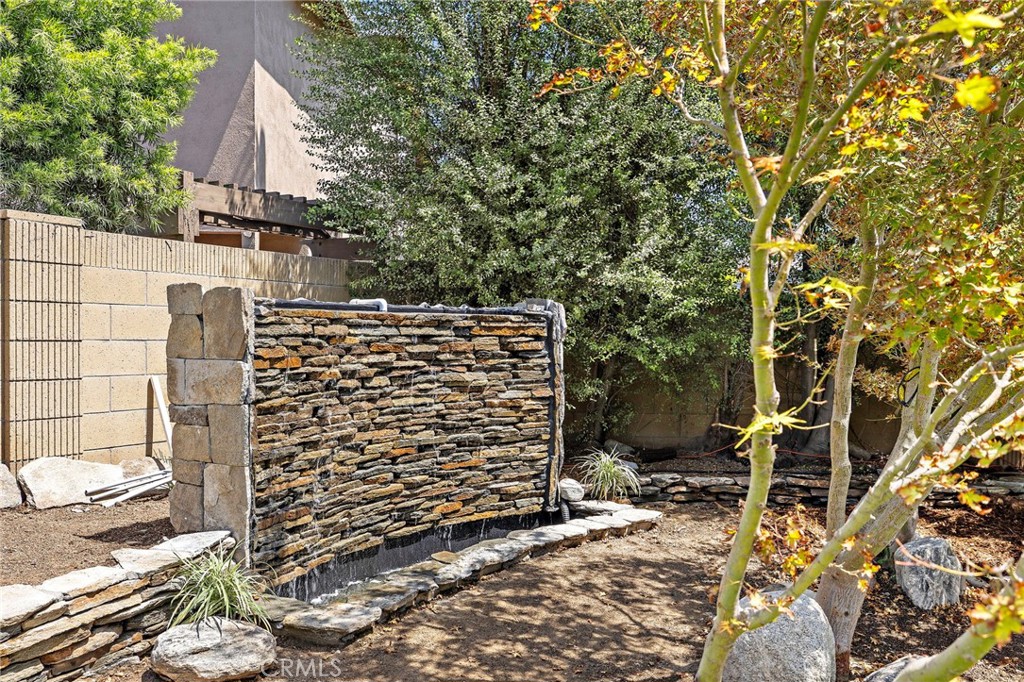 8719 Hummingbird Property Photo 49