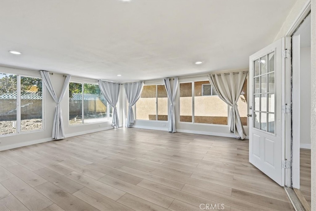 10112 Traylor Way Property Photo 18