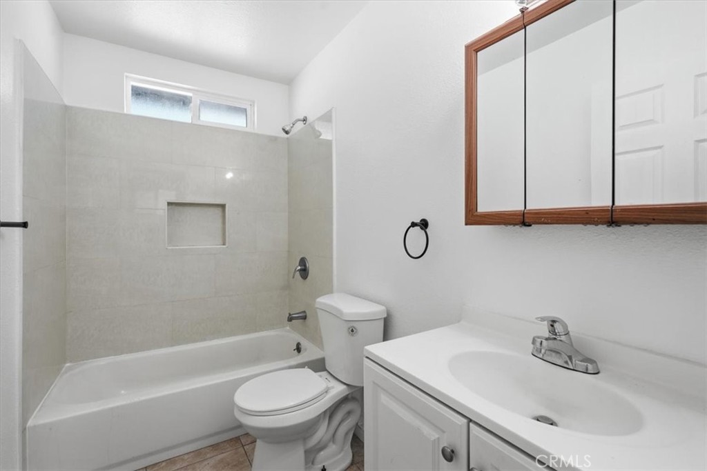 10112 Traylor Way Property Photo 23