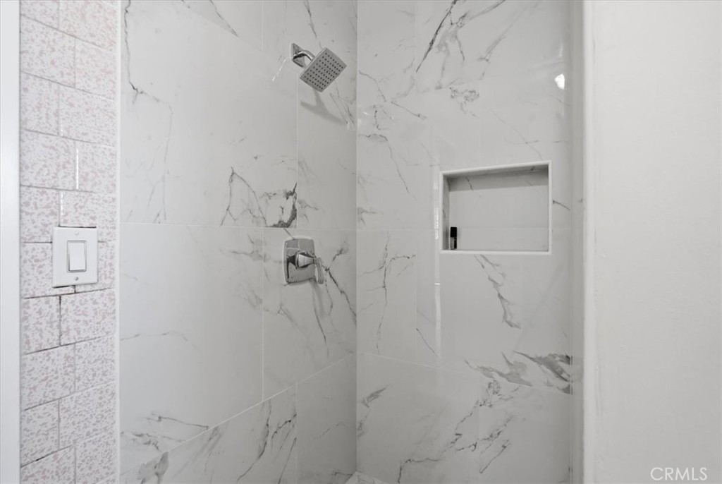 10112 Traylor Way Property Photo 35